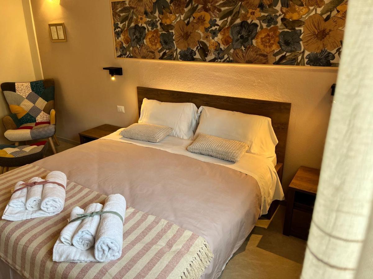 Algueroof Bed and Breakfast Eksteriør billede